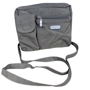 Baggallini Women Olive Green Nylon Crossbody Shoulder Bag Sporty Organizer Purse